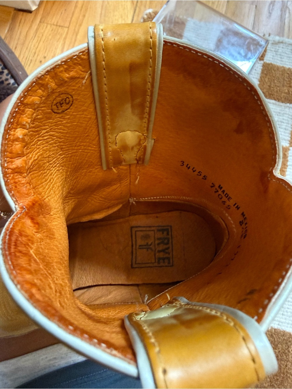 Frye Honey Tan Leather Western Cowboy Boots - Picture 10 of 12